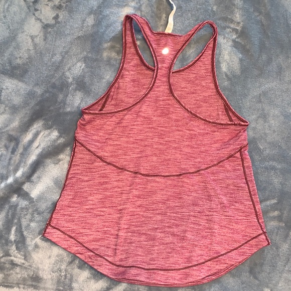 Lululemon workout tank top - Picture 2 of 3